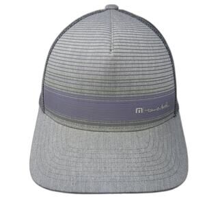 Travis Mathew Fitted Trucker Hat Gray M Mesh Back Striped Flexfit Yupoong